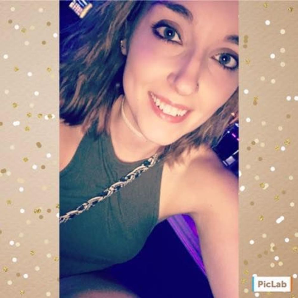 Meet your Posher, Abbie